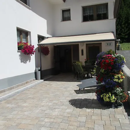 Haus Dorfschmied Flirsch