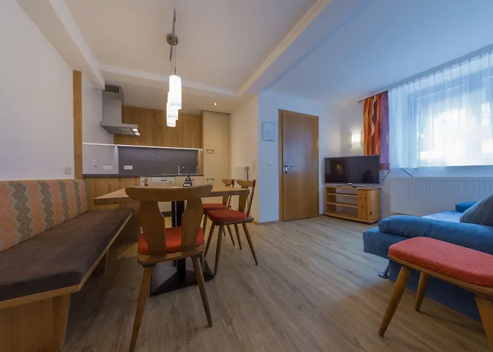 بيت ضيافة Haus Dorfschmied فليرش