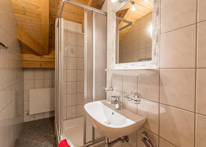 Haus Dorfschmied Affittacamere Flirsch