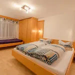 Haus Dorfschmied 3* Flirsch